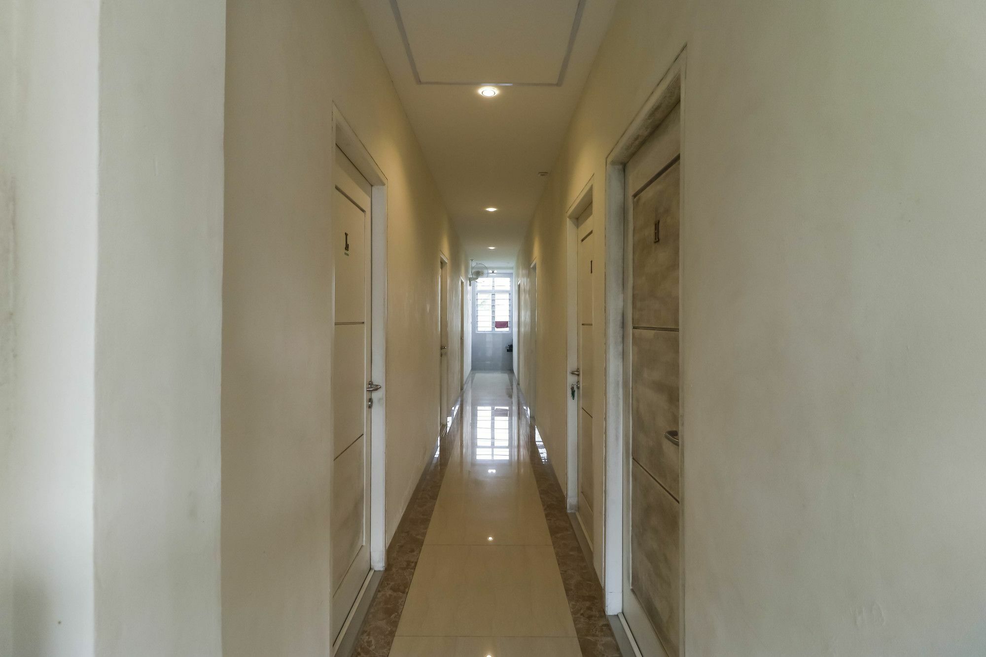 Reddoorz Near Nagoya Hill Hotel Batam Exterior photo
